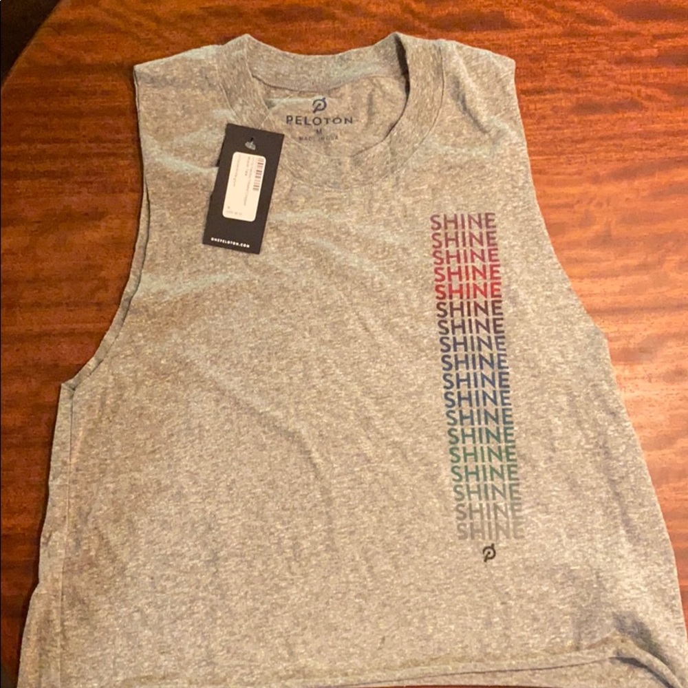 Women’s NWT Peloton Crop Tee